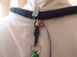 Fly fishing lanyard net holder swivel.