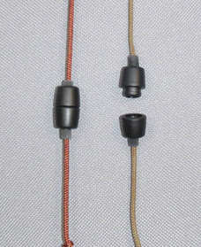 Fly fishing lanyard safety breakaway connector.